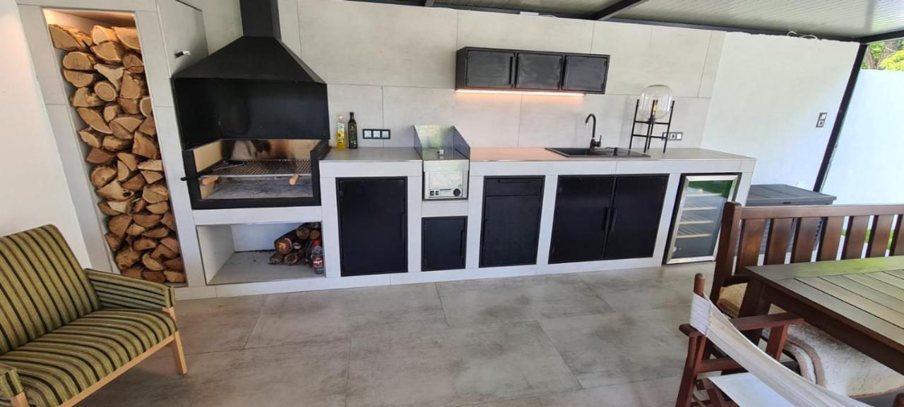 Meszes Apartman Kalocsa Exterior foto